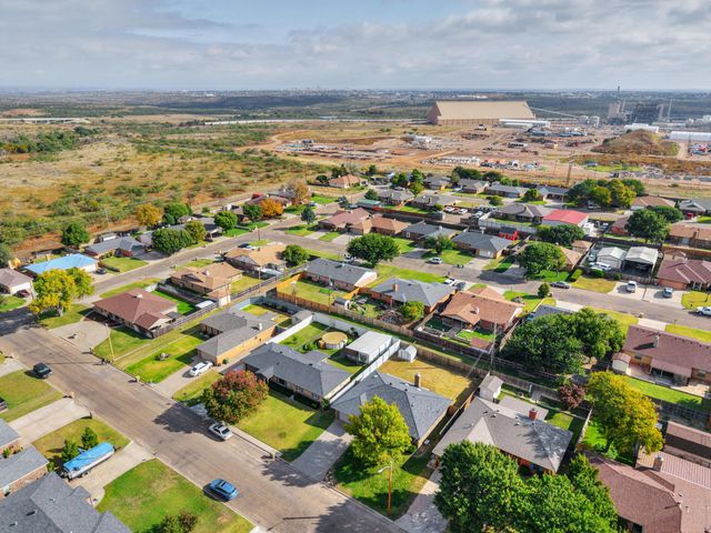 130 Avalon Street, Borger, TX 79007