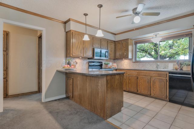 130 Avalon Street, Borger, TX 79007