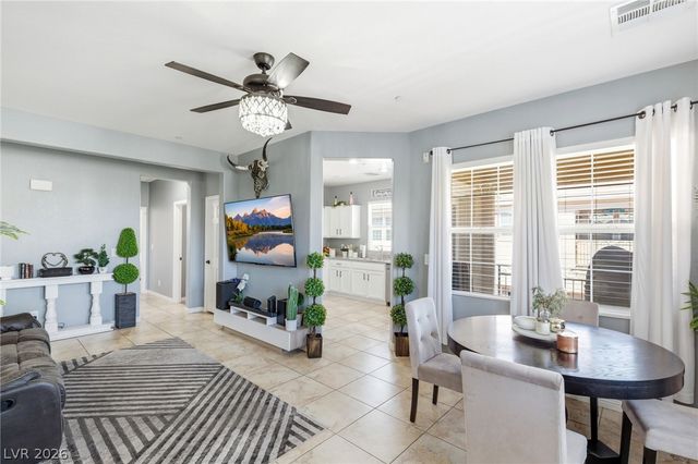 8433 Insignia Avenue 101, Las Vegas, NV 89178