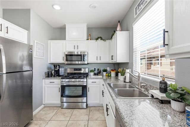 8433 Insignia Avenue 101, Las Vegas, NV 89178