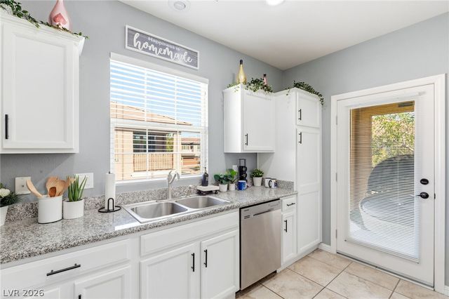 8433 Insignia Avenue 101, Las Vegas, NV 89178