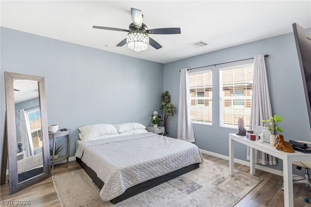 8433 Insignia Avenue 101, Las Vegas, NV 89178