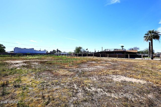 3025 E Hartford Avenue B, Phoenix, AZ 85032