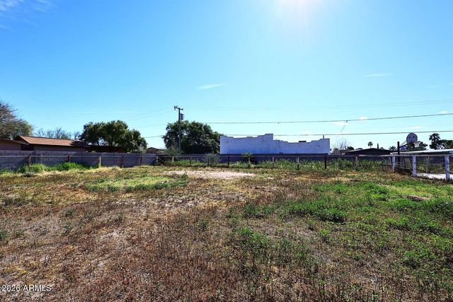 3025 E Hartford Avenue B, Phoenix, AZ 85032