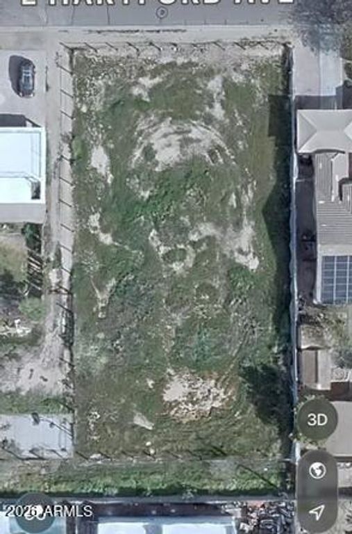 Image 3 of property listing at 3025 E Hartford Avenue B, Phoenix, AZ 85032