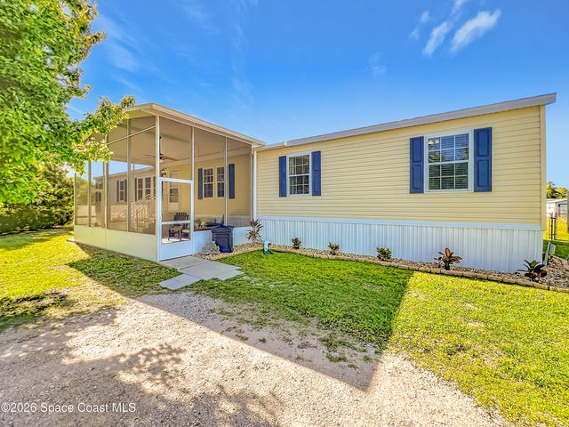 9040 Mercury Drive, St. Cloud, FL 34773