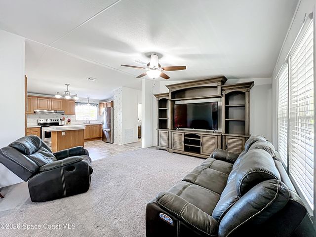 9040 Mercury Drive, St. Cloud, FL 34773