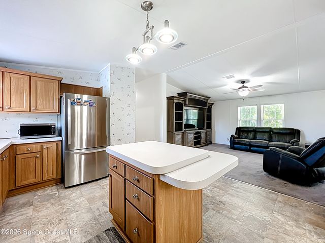 9040 Mercury Drive, St. Cloud, FL 34773