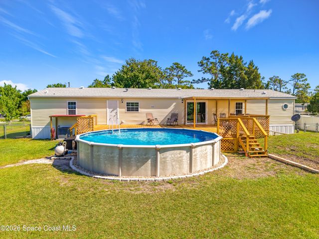 9040 Mercury Drive, St. Cloud, FL 34773