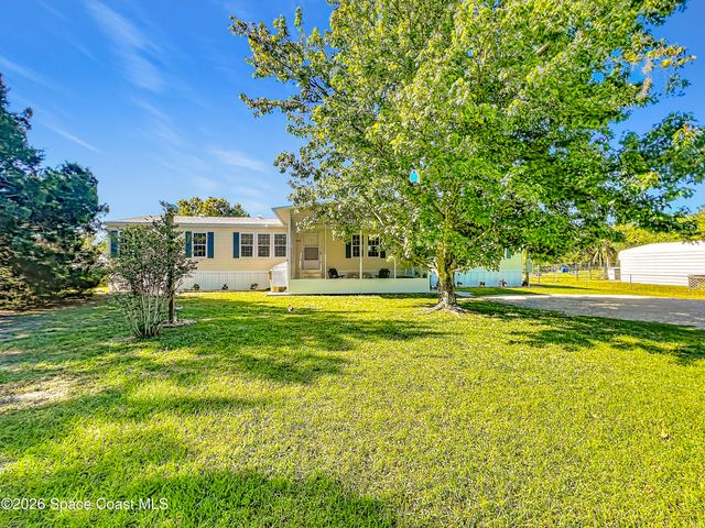 9040 Mercury Drive, St. Cloud, FL 34773