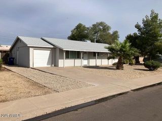 824 W Parkway Boulevard, Tempe, AZ 85281