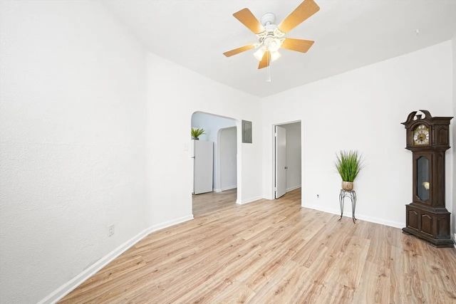 1320 S 49th Avenue, Cicero, IL 60804