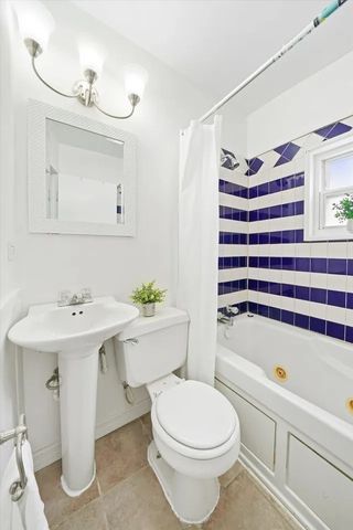 1320 S 49th Avenue, Cicero, IL 60804