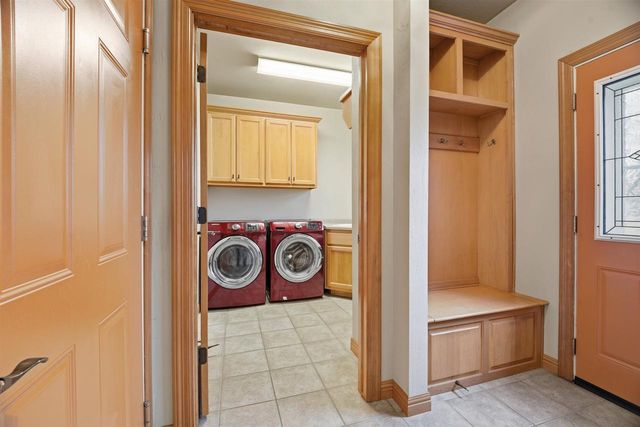 3020 E FALLCREEK LANE, Appleton, WI 54913