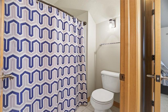 3020 E FALLCREEK LANE, Appleton, WI 54913