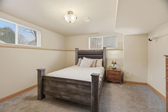 3020 E FALLCREEK LANE, Appleton, WI 54913