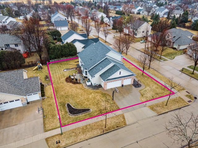 3020 E FALLCREEK LANE, Appleton, WI 54913