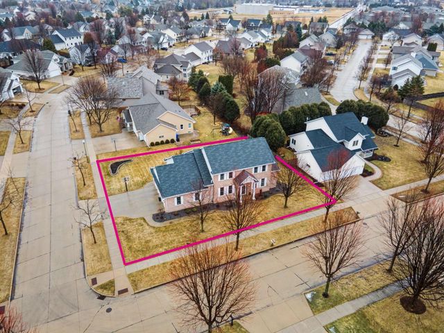 3020 E FALLCREEK LANE, Appleton, WI 54913