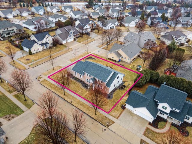 3020 E FALLCREEK LANE, Appleton, WI 54913