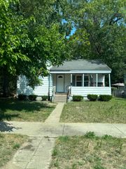 2304 Howden Street, Muskegon Heights, MI 49444