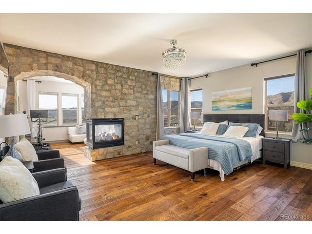 15232 W Warren Dr, Lakewood, CO 80228