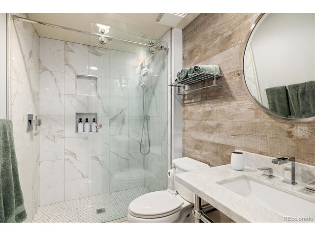 15232 W Warren Dr, Lakewood, CO 80228