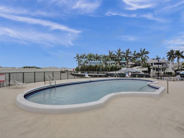 11930 N Bayshore Drive 1407, North Miami, FL 33181