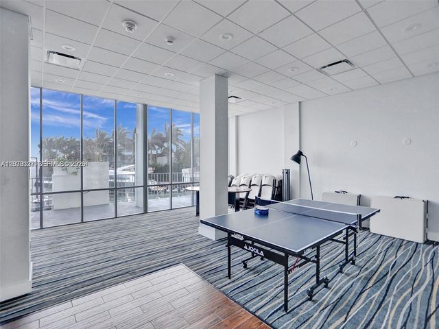 11930 N Bayshore Drive 1407, North Miami, FL 33181