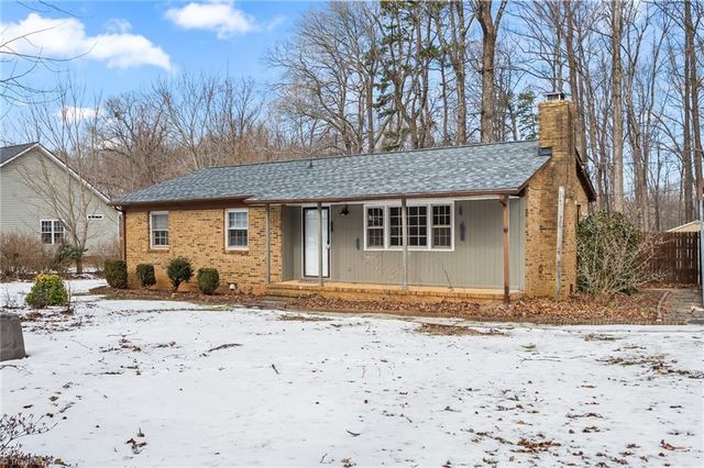 4917 Streamside Drive, Mcleansville, NC 27301