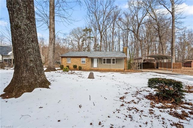 4917 Streamside Drive, Mcleansville, NC 27301