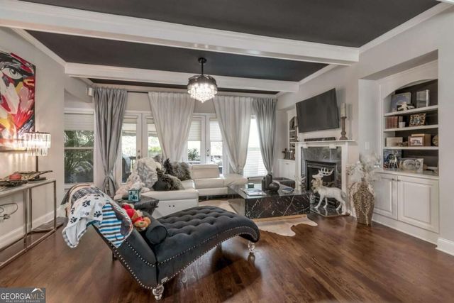 2153 W Village Lane SE, Smyrna, GA 30080