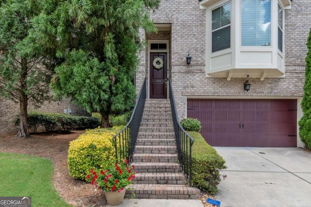 2153 W Village Lane SE, Smyrna, GA 30080