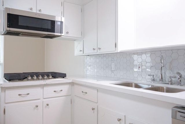3240 County Road 155, Alvin, TX 77511
