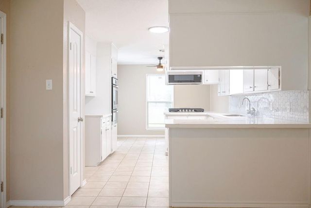 3240 County Road 155, Alvin, TX 77511
