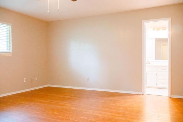3240 County Road 155, Alvin, TX 77511
