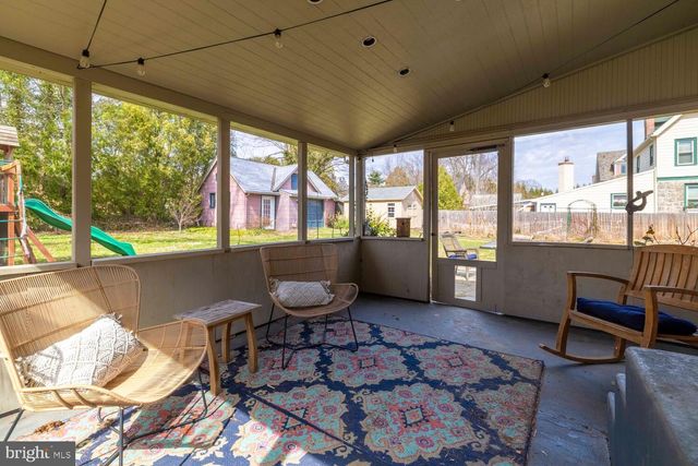 5 PARK AVE, Oreland, PA 19075