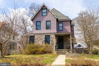 5 PARK AVE, Oreland, PA 19075
