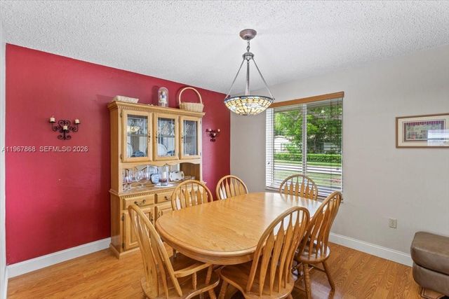 9750 SW 143rd Dr, Miami, FL 33176