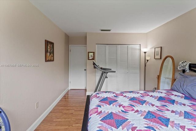 9750 SW 143rd Dr, Miami, FL 33176