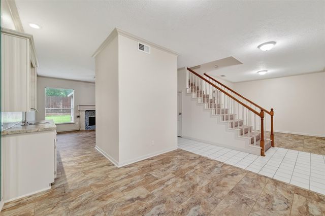 11818 Snowberry Drive, Cypress, TX 77429