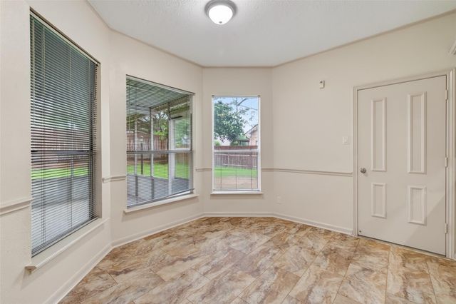 11818 Snowberry Drive, Cypress, TX 77429