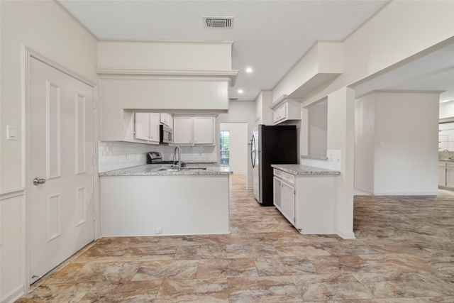 11818 Snowberry Drive, Cypress, TX 77429