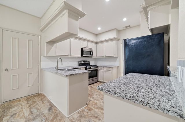 11818 Snowberry Drive, Cypress, TX 77429