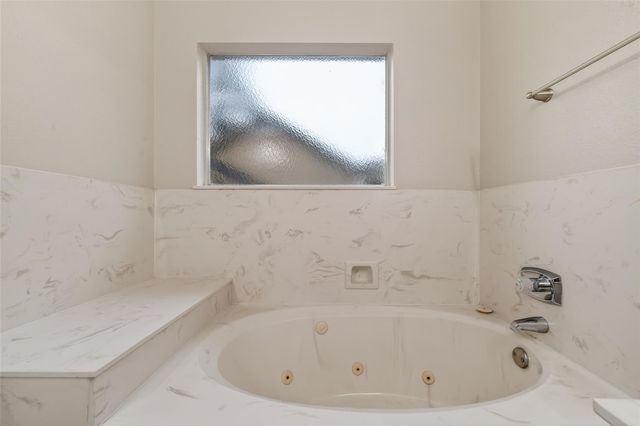 11818 Snowberry Drive, Cypress, TX 77429