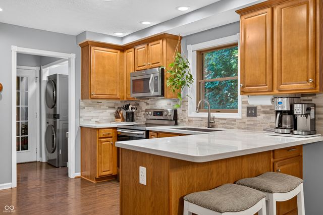 8206 Liberty, Mooresville, IN 46158