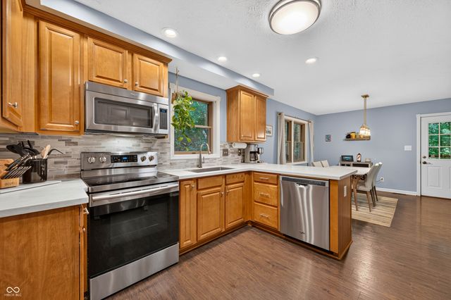 8206 Liberty, Mooresville, IN 46158