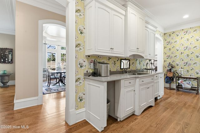 1128 Longleaf Drive, Fayetteville, NC 28305