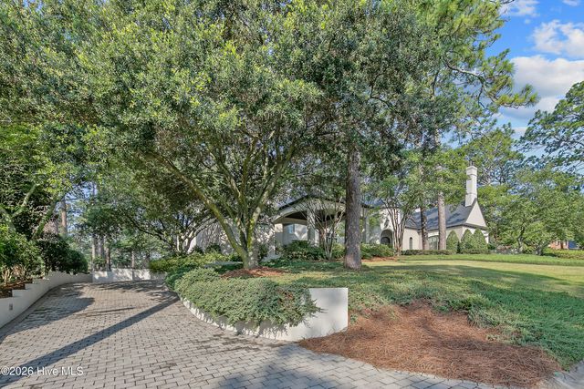 1128 Longleaf Drive, Fayetteville, NC 28305