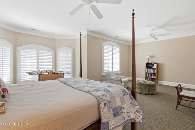 1128 Longleaf Drive, Fayetteville, NC 28305