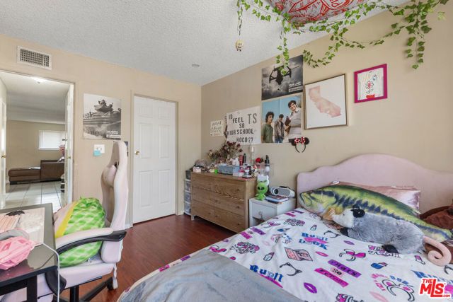 1021 W Sierra Madre Avenue 4, Azusa, CA 91702